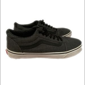 Men’s Gray canvas Van Shoes size  11